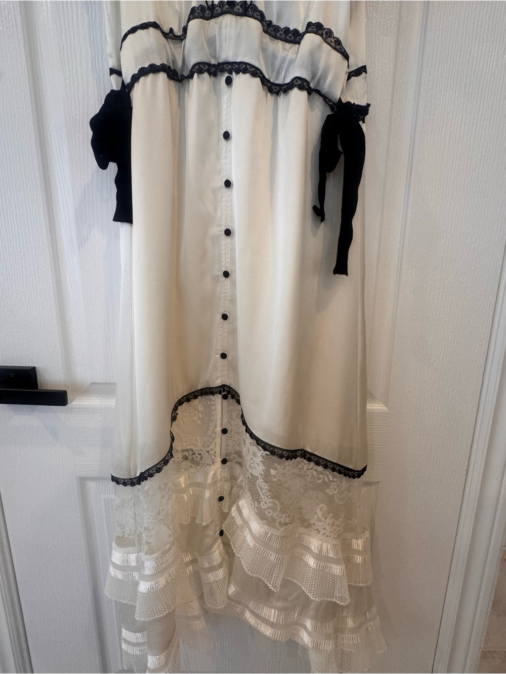 Self-Portrait Ivory Maxi Dress with Black Trim - Picture 3 of 4